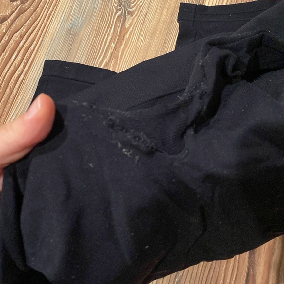 Blanqi maternity leggings. - Picture 3 of 4